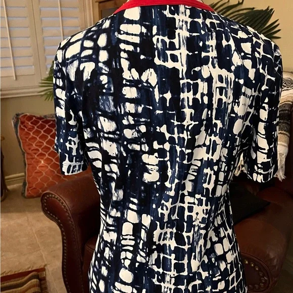 St John Blouse - Picture 2 of 3